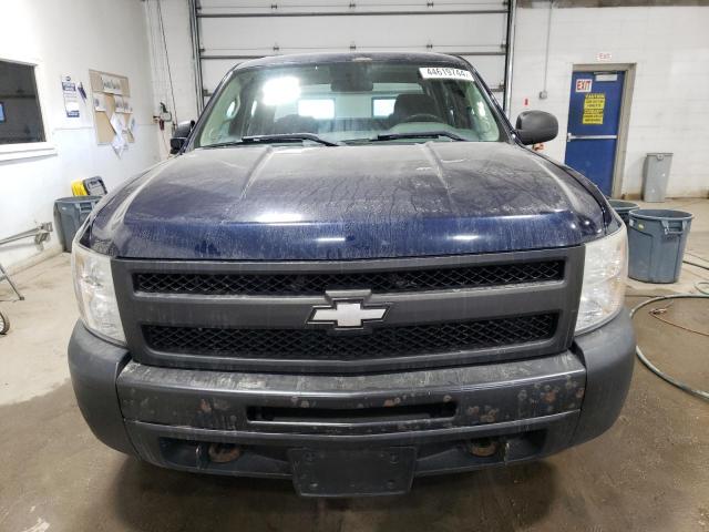 3GCPKPE38BG327863 - 2011 CHEVROLET SILVERADO K1500 BLUE photo 5