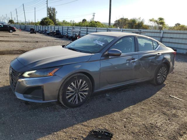 1N4BL4DV2PN339701 - 2023 NISSAN ALTIMA SV GRAY photo 1