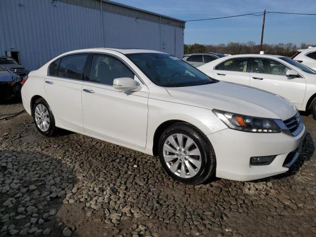 1HGCR3F88EA040556 - 2014 HONDA ACCORD EXL WHITE photo 4