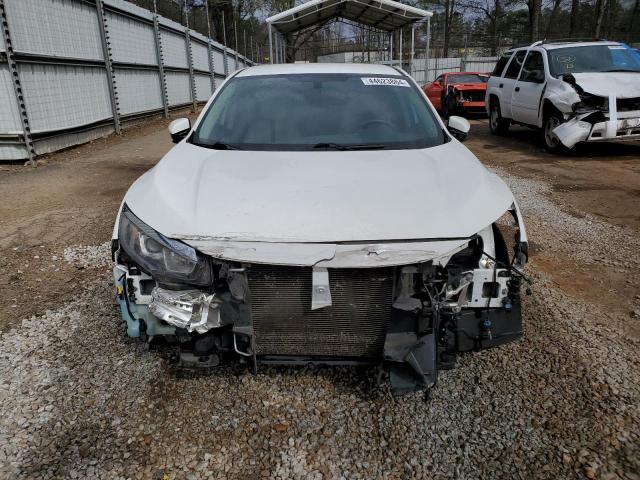 19XFC2F58JE004550 - 2018 HONDA CIVIC LX WHITE photo 5