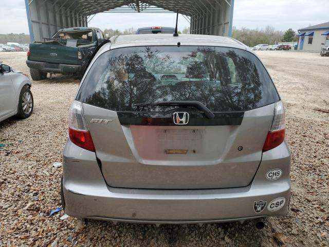 JHMGE8H24AC006595 - 2010 HONDA FIT SILVER photo 6