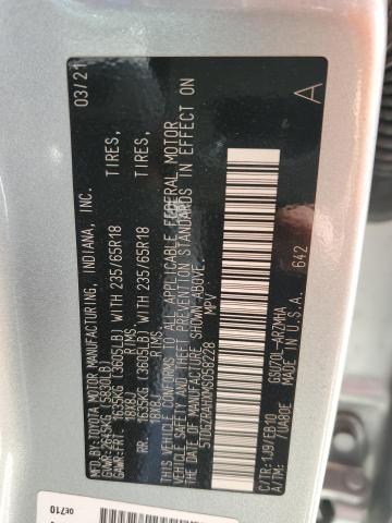 5TDGZRAHXMS058228 - 2021 TOYOTA HIGHLANDER XLE 银色 照片 13