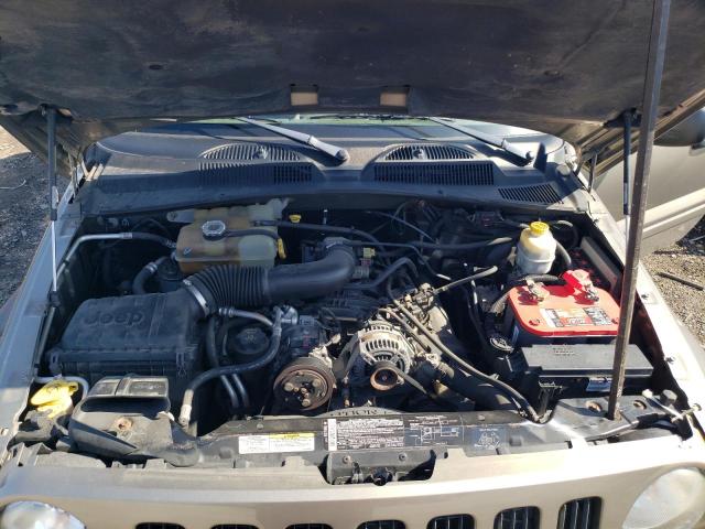 1J4GL38K95W702183 - 2005 JEEP LIBERTY RENEGADE 棕色 照片 11