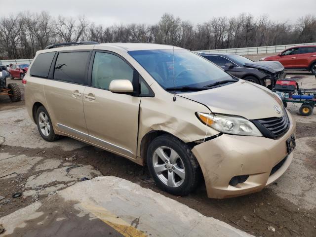 5TDKK3DC3CS195506 - 2012 TOYOTA SIENNA LE TAN photo 4