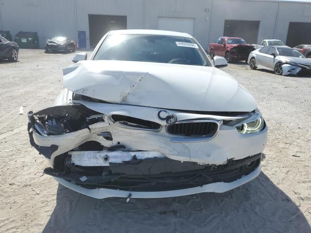 WBA8A9C53JK623448 - 2018 BMW 320 I WHITE photo 5