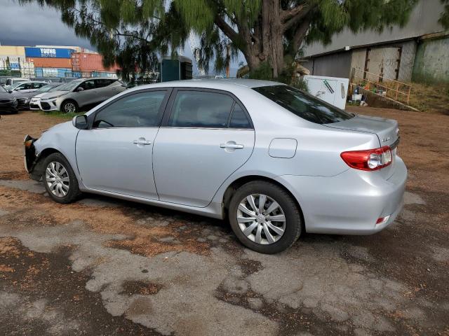 2T1BU4EE8DC963278 - 2013 TOYOTA COROLLA BASE SILVER photo 2