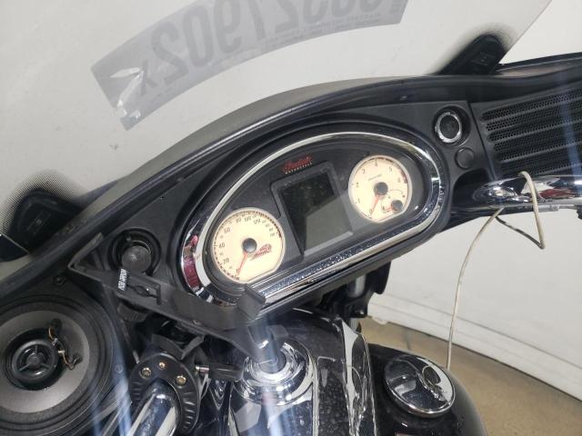 56KTRAAA3F3321919 - 2015 INDIAN MOTORCYCLE CO. ROADMASTER BLACK photo 8