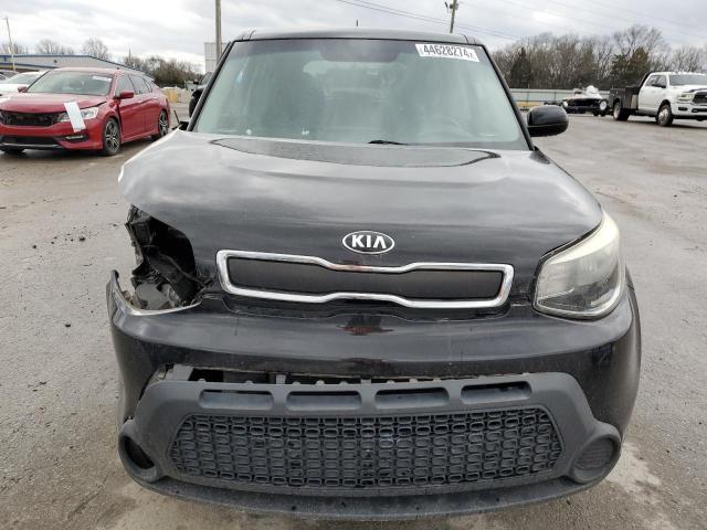 KNDJN2A26F7235908 - 2015 KIA SOUL BLACK photo 5