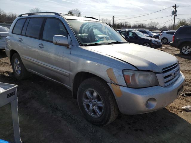 JTEEP21A340053068 - 2004 TOYOTA HIGHLANDER SILVER photo 4