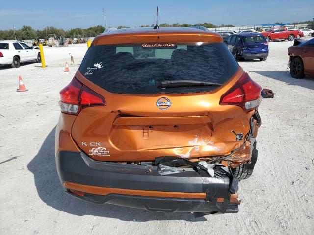 3N1CP5CU2KL480863 - 2019 NISSAN KICKS S ORANGE photo 6