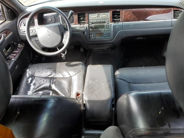 2LNBL8EV7BX753463 - 2011 LINCOLN TOWN CAR EXECUTIVE L BLACK photo 8