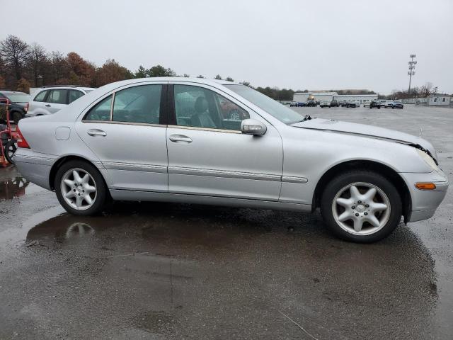 WDBRF61J81F050917 - 2001 MERCEDES-BENZ C 240 SILVER photo 4