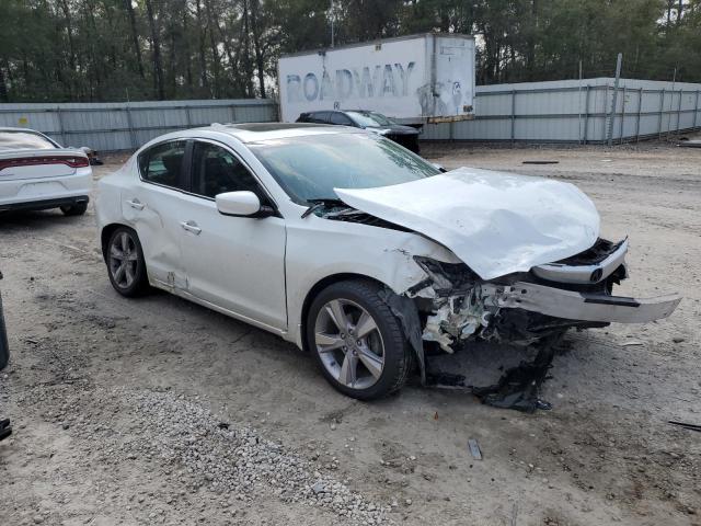 19VDE1F31EE001322 - 2014 ACURA ILX 20 WHITE photo 4