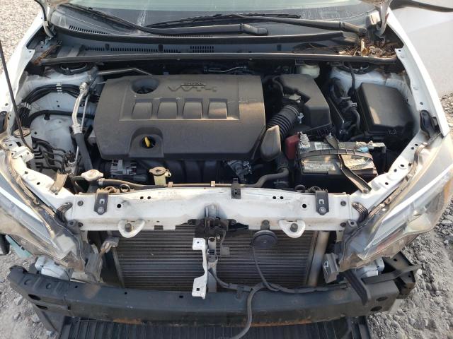 2T1BURHE7JC028175 - 2018 TOYOTA COROLLA L 白色 照片 11