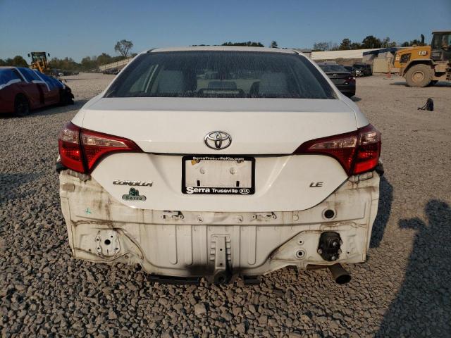 2T1BURHE7JC028175 - 2018 TOYOTA COROLLA L 白色 照片 6