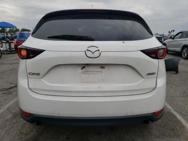 JM3KFABL3H0129289 - 2017 MAZDA CX-5 SPORT WHITE photo 6