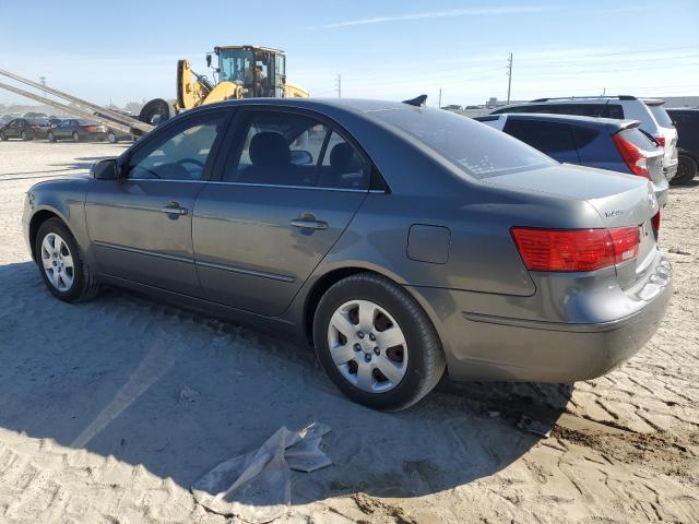 5NPET4ACXAH607606 - 2010 HYUNDAI SONATA GLS GRAY photo 2