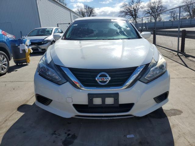 1N4AL3AP0GN383868 - 2016 NISSAN ALTIMA 2.5 WHITE photo 5