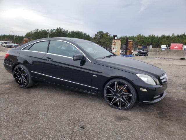 WDDKJ5KB7CF146422 - 2012 MERCEDES-BENZ E 350 BLACK photo 4