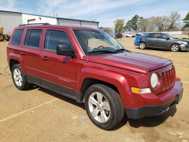 1C4NJPFB1ED691706 - 2014 JEEP PATRIOT LATITUDE RED photo 4