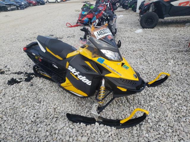 2BPSUCCC7CV000177 - 2012 SKI DOO MXZ YELLOW photo 1