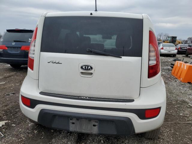 KNDJT2A50C7430088 - 2012 KIA SOUL WHITE photo 6