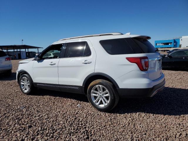 1FM5K7D85HGD17196 - 2017 FORD EXPLORER XLT WHITE photo 2