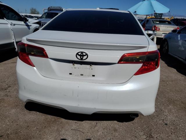 4T1BF1FK0CU630664 - 2012 TOYOTA CAMRY BASE WHITE photo 6