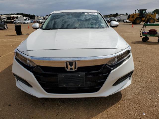 1HGCV1F16KA150763 - 2019 HONDA ACCORD LX WHITE photo 5