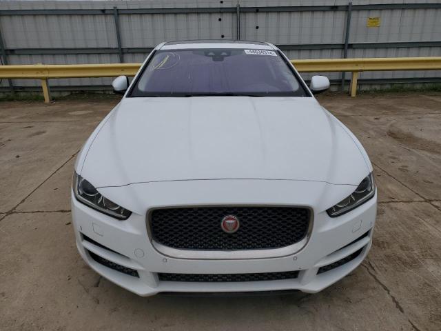 SAJAD4BG7HA969022 - 2017 JAGUAR XE PREMIUM WHITE photo 5