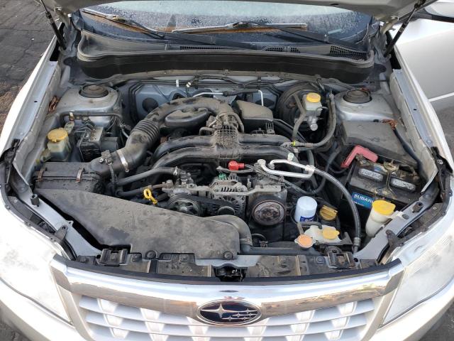 JF2SHADC4BH727479 - 2011 SUBARU FORESTER 2.5X PREMIUM SILVER photo 11