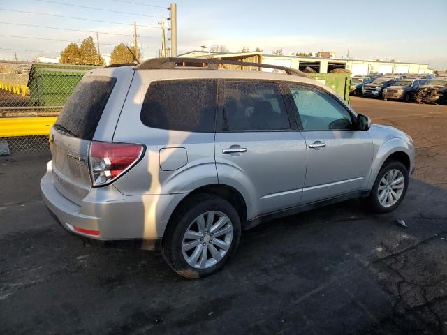 JF2SHADC4BH727479 - 2011 SUBARU FORESTER 2.5X PREMIUM SILVER photo 3