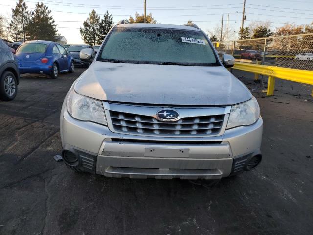 JF2SHADC4BH727479 - 2011 SUBARU FORESTER 2.5X PREMIUM SILVER photo 5