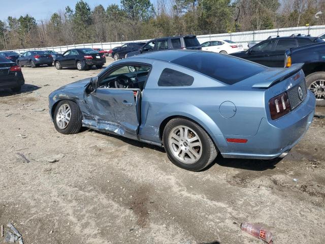 1ZVHT82H465120159 - 2006 FORD MUSTANG GT BLUE photo 2