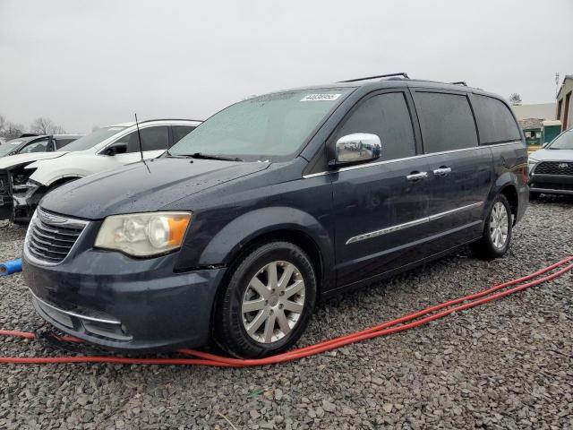 2014 CHRYSLER TOWN & COU TOURING, 
