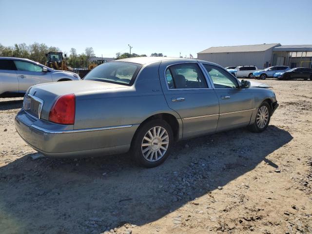 1LNHM81W74Y645966 - 2004 LINCOLN TOWN CAR EXECUTIVE BLUE photo 3