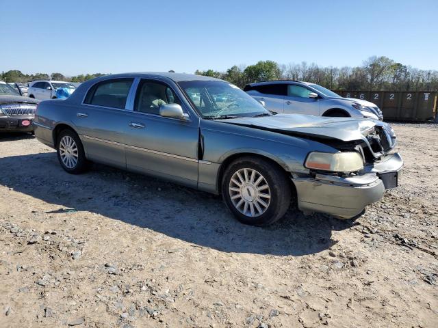 1LNHM81W74Y645966 - 2004 LINCOLN TOWN CAR EXECUTIVE BLUE photo 4