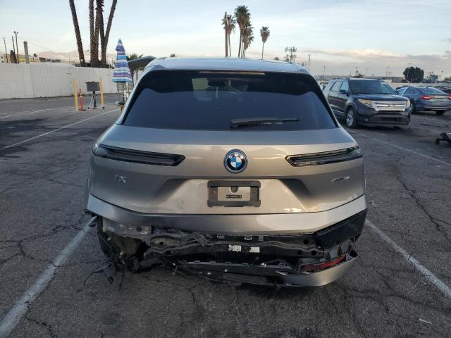 WB523CF07RCP34411 - 2024 BMW IX XDRIVE50 Boz foto 6
