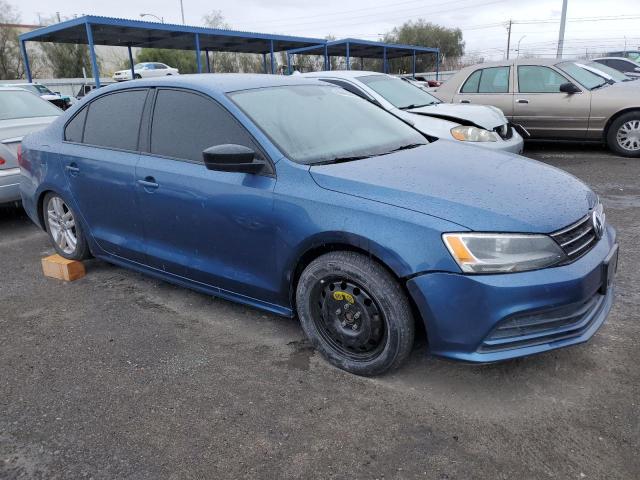 3VW2K7AJXFM250285 - 2015 VOLKSWAGEN JETTA BASE أزرق صورة 4