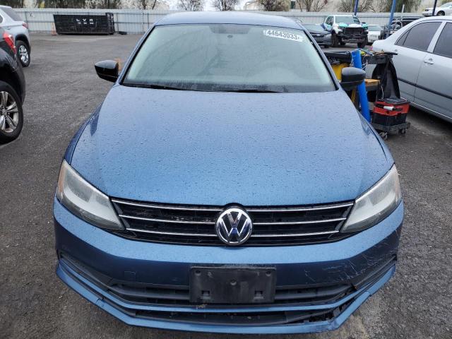 3VW2K7AJXFM250285 - 2015 VOLKSWAGEN JETTA BASE أزرق صورة 5