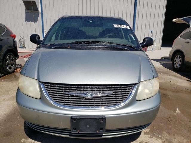 2C4GP44L63R231663 - 2003 CHRYSLER TOWN & COU LX SILVER photo 5