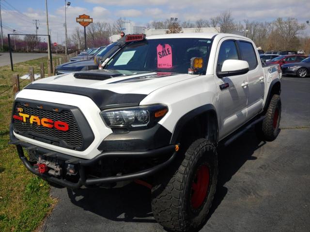 5TFCZ5AN3HX111042 - 2017 TOYOTA TACOMA DOUBLE CAB 白色 照片 2