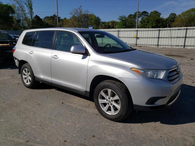 5TDZK3EH5DS113401 - 2013 TOYOTA HIGHLANDER BASE فضي صورة 4