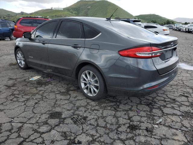 3FA6P0LU1HR318392 - 2017 FORD FUSION SE HYBRID GRAY photo 2