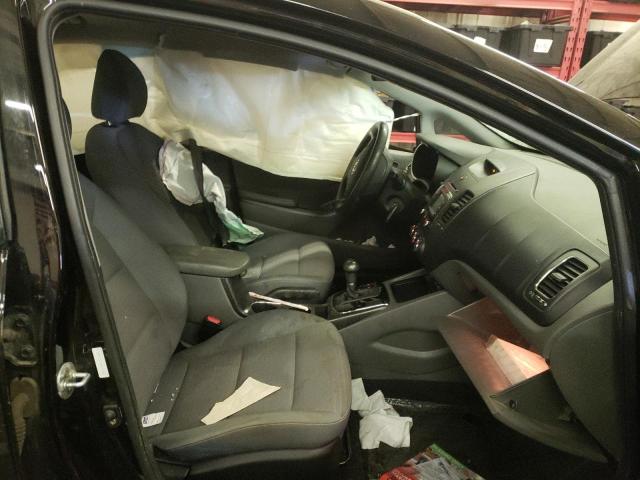 3KPFL4A70HE077488 - 2017 KIA FORTE LX BLACK photo 7