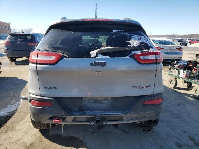1C4PJMBS9GW183441 - 2016 JEEP CHEROKEE TRAILHAWK SILVER photo 6