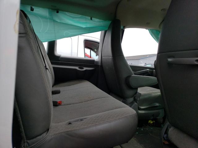 1GAZGPFG7K1323225 - 2019 CHEVROLET EXPRESS G3 LT WHITE photo 11