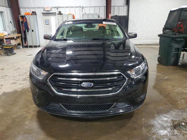 1FAHP2F89HG123411 - 2017 FORD TAURUS LIMITED BLACK photo 5