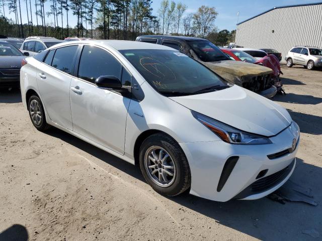 JTDKARFU9L3120435 - 2020 TOYOTA PRIUS L WHITE photo 4