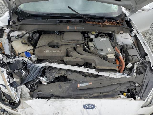 3FA6P0RU8KR181840 - 2019 FORD FUSION TITANIUM WHITE photo 11